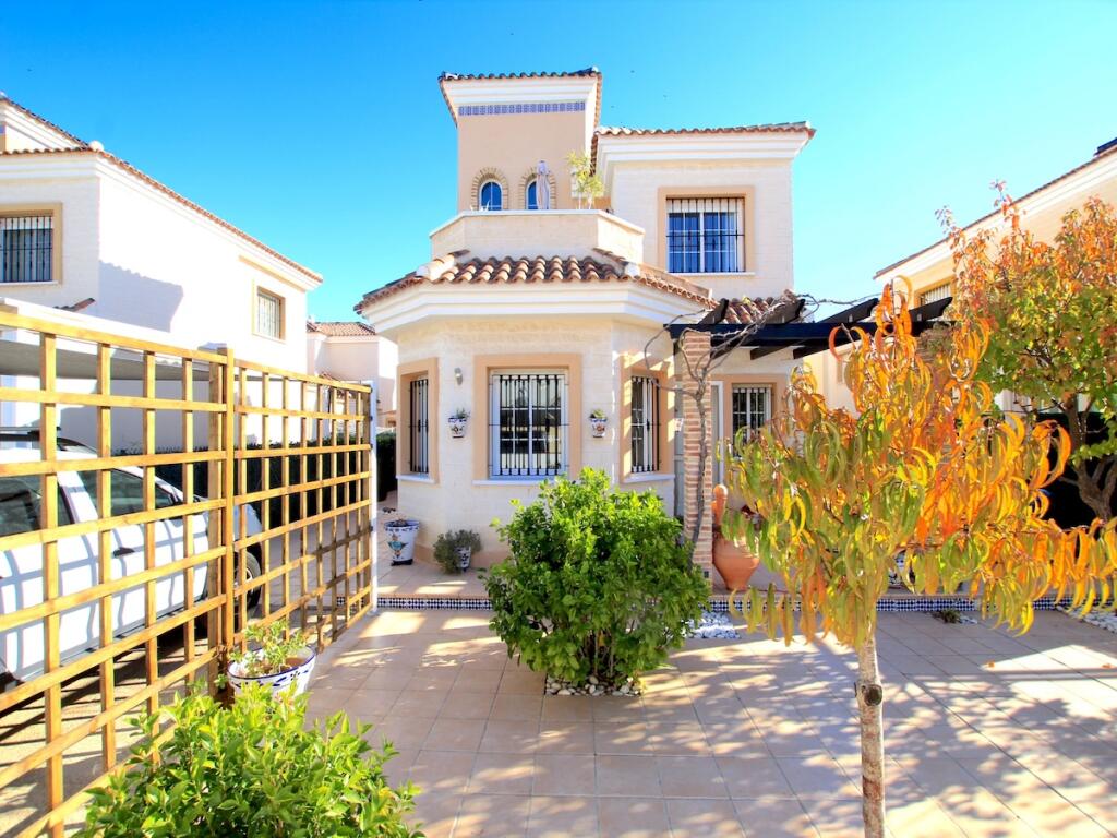 Main image of property: Valencia, Alicante, Guardamar del Segura