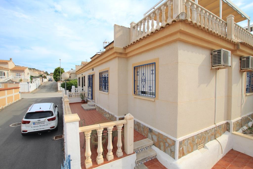 2 bedroom bungalow for sale in Rojales, Alicante, Valencia, Spain