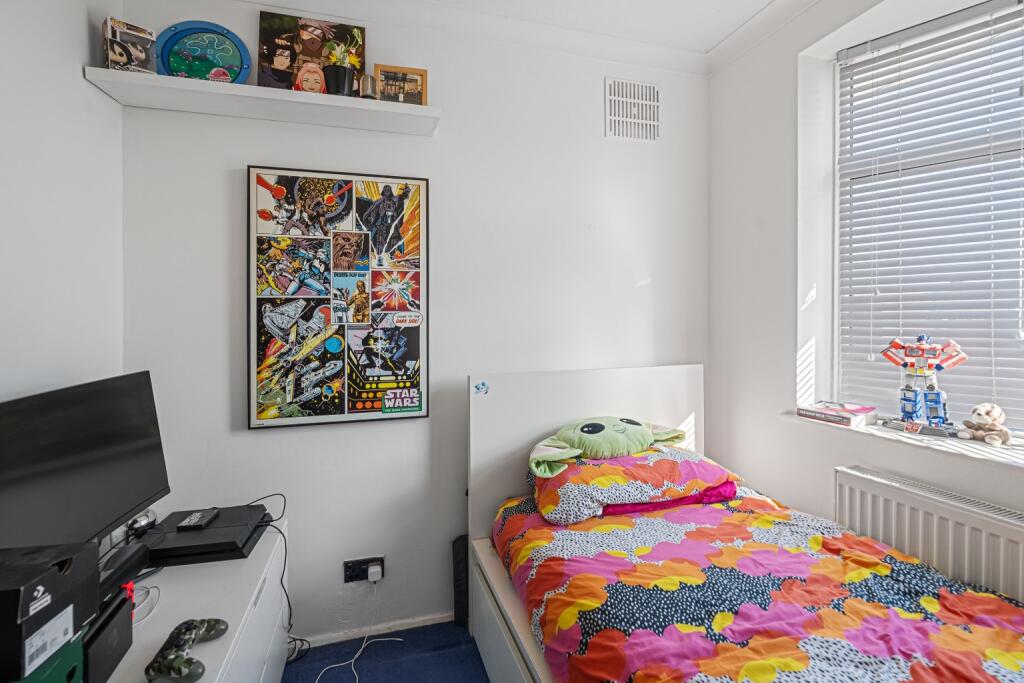 Additional property image - Luddesdon Road, Erith/Bexleyheath Border, DA8