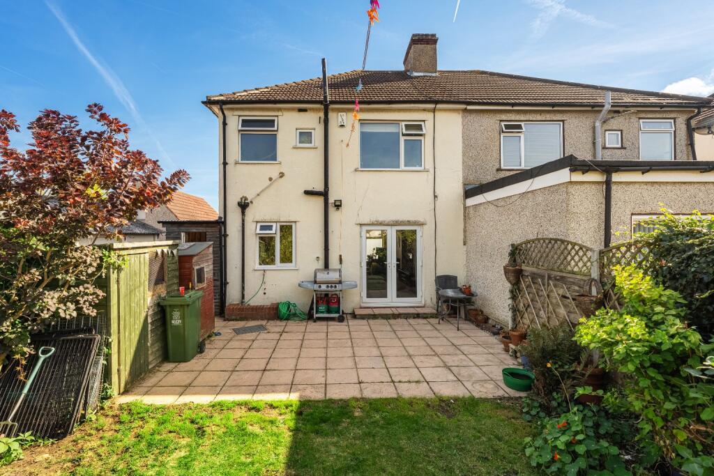 Additional property image - Luddesdon Road, Erith/Bexleyheath Border, DA8