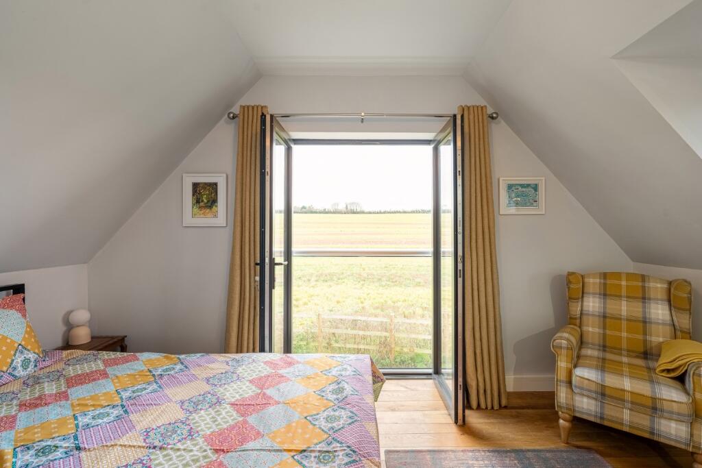 Additional property image - Lower Road, Hextable, BR8 7PE