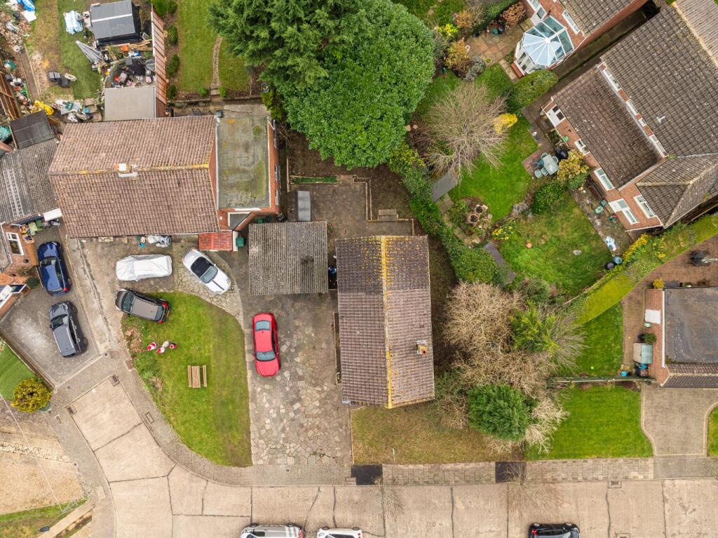 Additional property image - Paddocks Close, Orpington, BR5 4PP