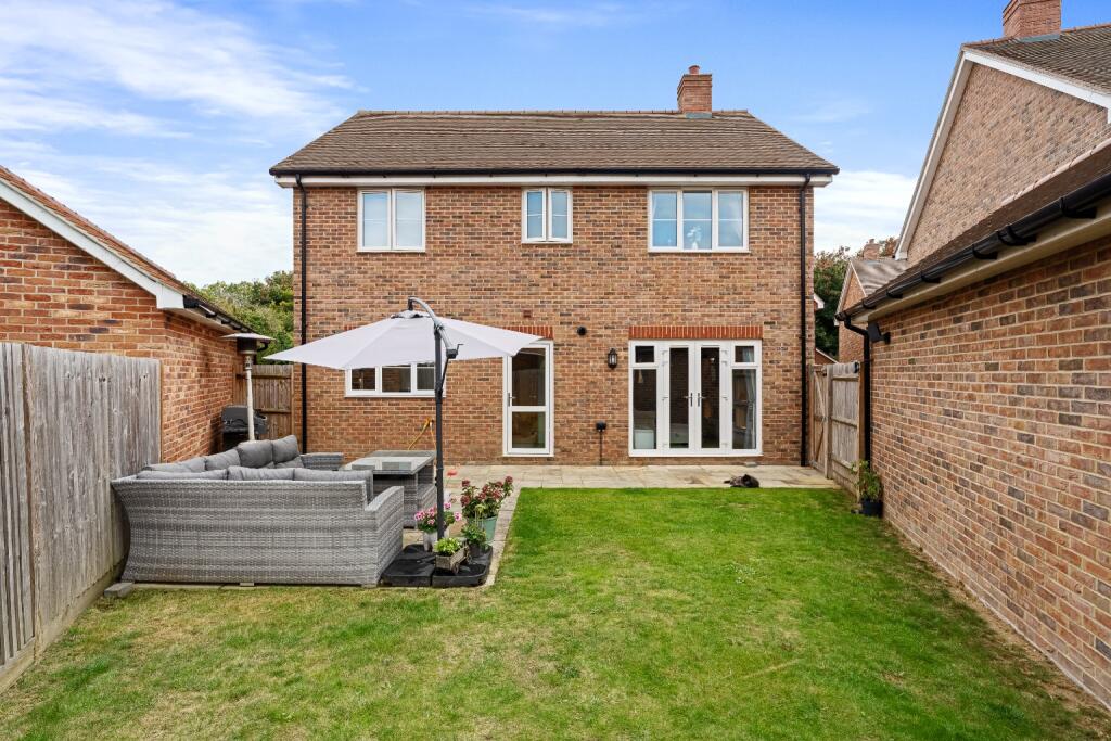 Additional property image - Parkwood Hill, Greenhithe, Kent, DA9