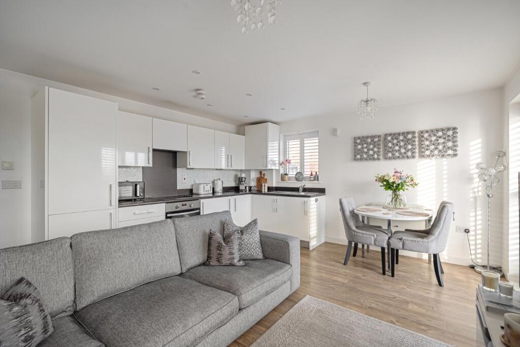 Additional property image - Alcock Crescent, Crayford, Dartford, Kent, DA1