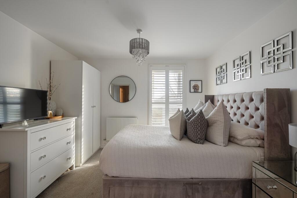 Additional property image - Alcock Crescent, Crayford, Dartford, Kent, DA1