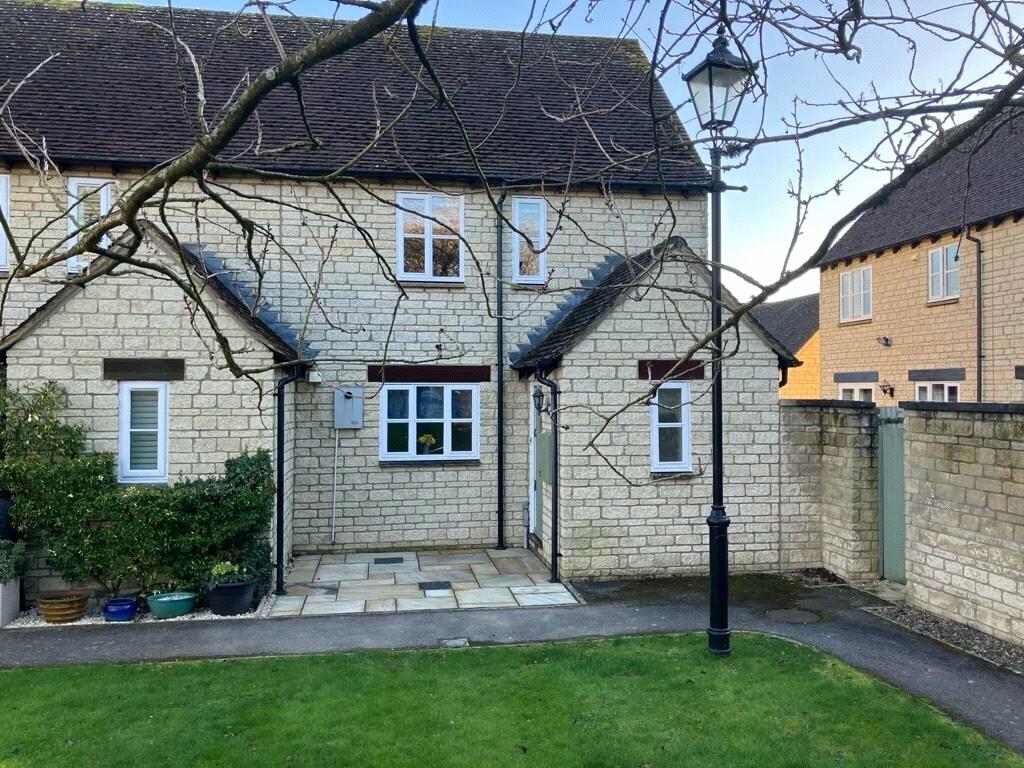2 bedroom terraced house for sale in Sycamore Place, Bradwell Village
