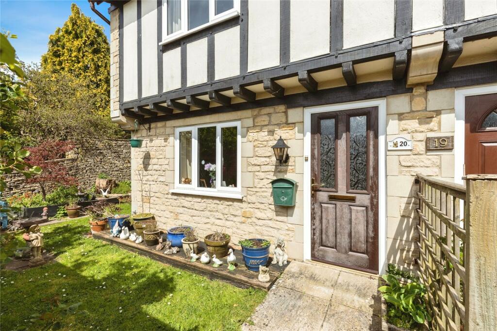 2 bedroom retirement property for sale in Walton House Court, West End