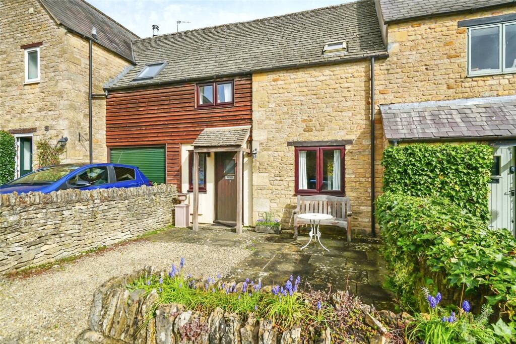Main image of property: Sylvester Close, Burford, OX18