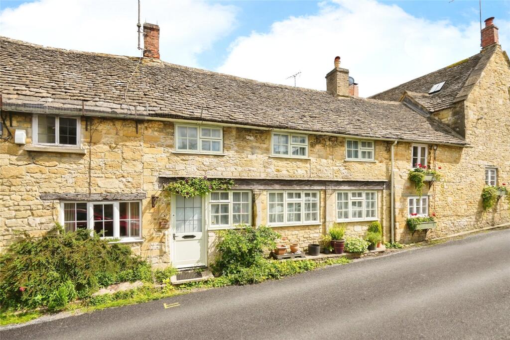Main image of property: Guildenford, Burford, OX18