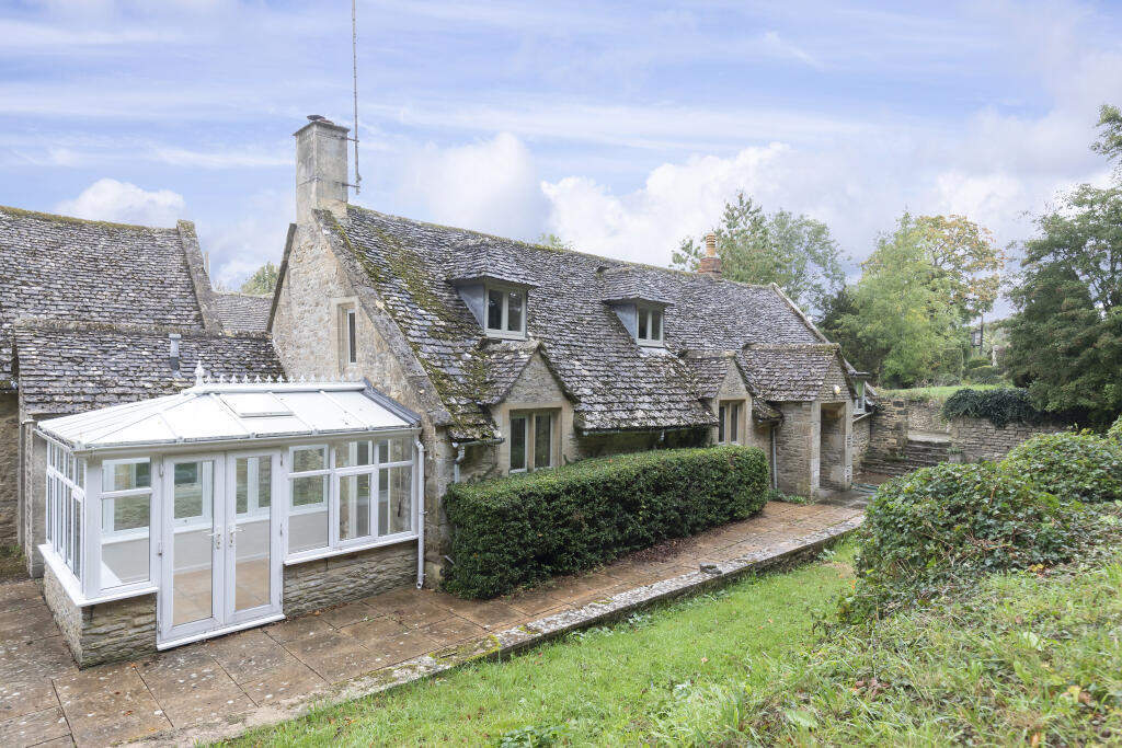 Main image of property: Fulbrook, Oxfordshire
