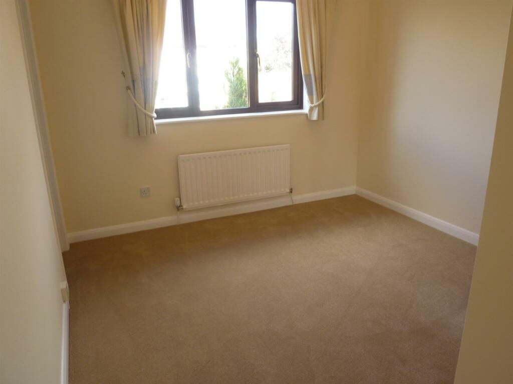 Additional property image - Stanbrook Road, Shirley, Solihull B90 4UT