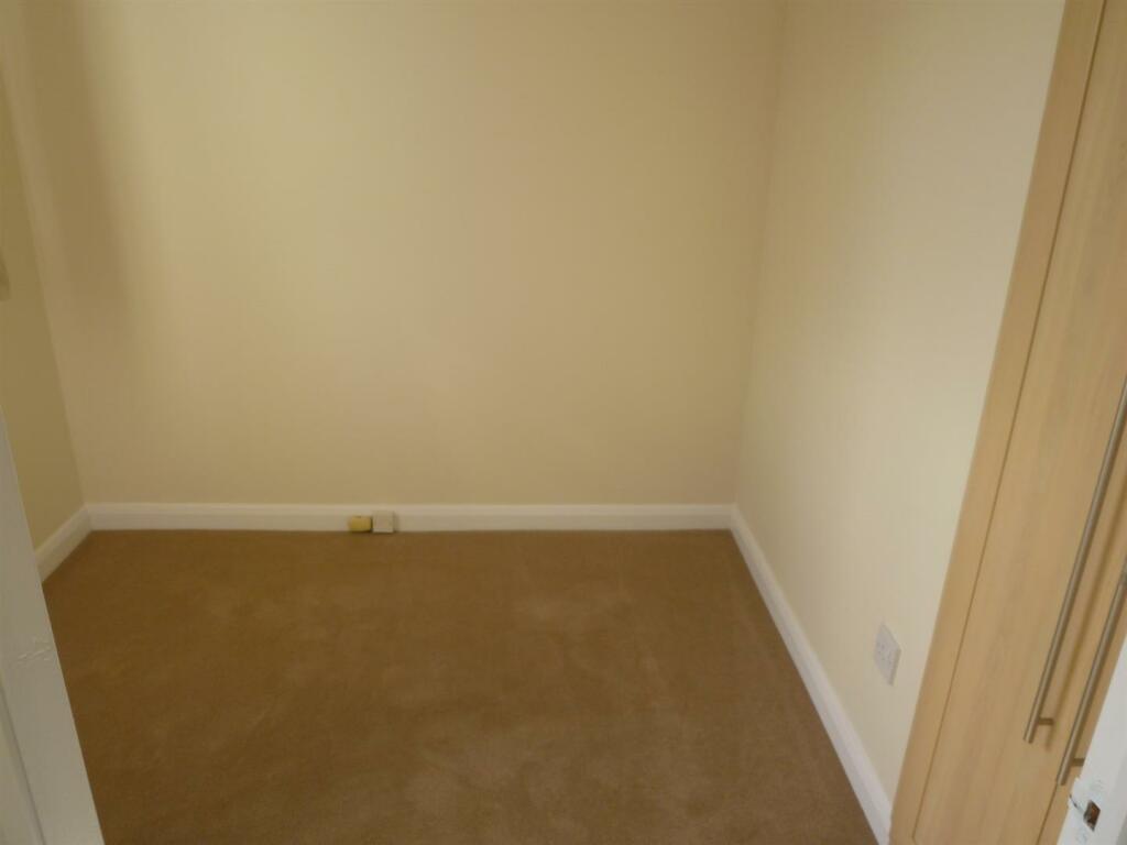 Additional property image - Stanbrook Road, Shirley, Solihull B90 4UT