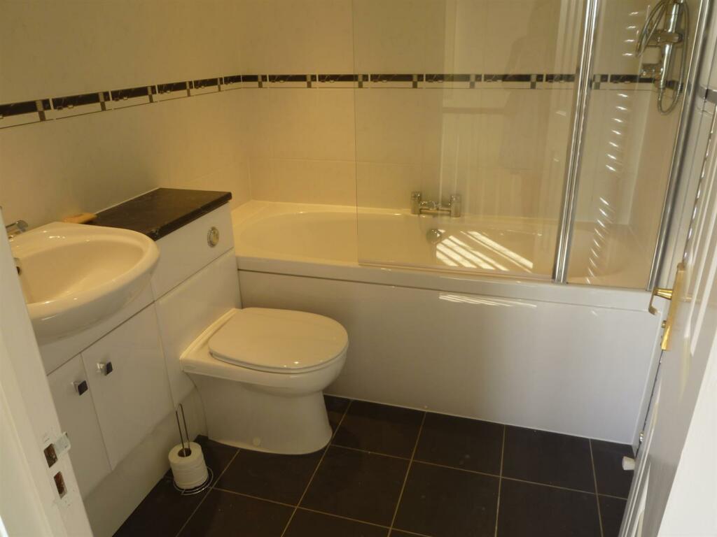 Additional property image - Stanbrook Road, Shirley, Solihull B90 4UT