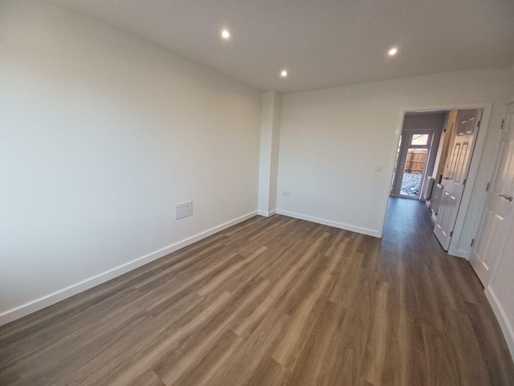Additional property image - Stroudley Road, Shirley, Solihull B90 8AQ