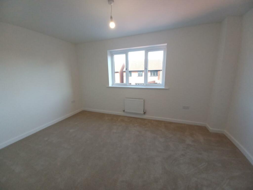 Additional property image - Stroudley Road, Shirley, Solihull B90 8AQ