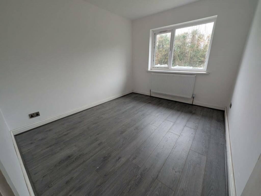 Additional property image - Banbrook Close, Solihull B92 9NE