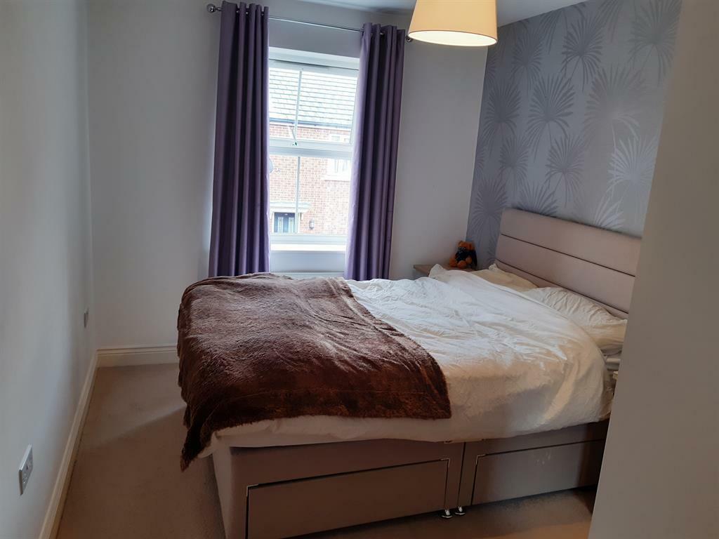 Additional property image - Snitterfield Drive, Shirley, Solihull, B90 4AZ