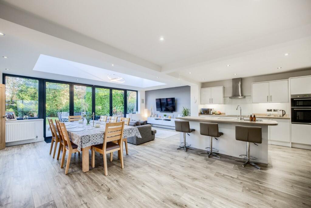 Additional property image - White House Way, Solihull B91 1SE