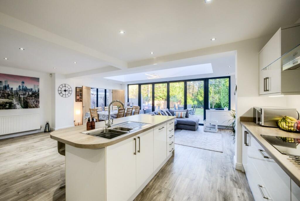 Additional property image - White House Way, Solihull B91 1SE
