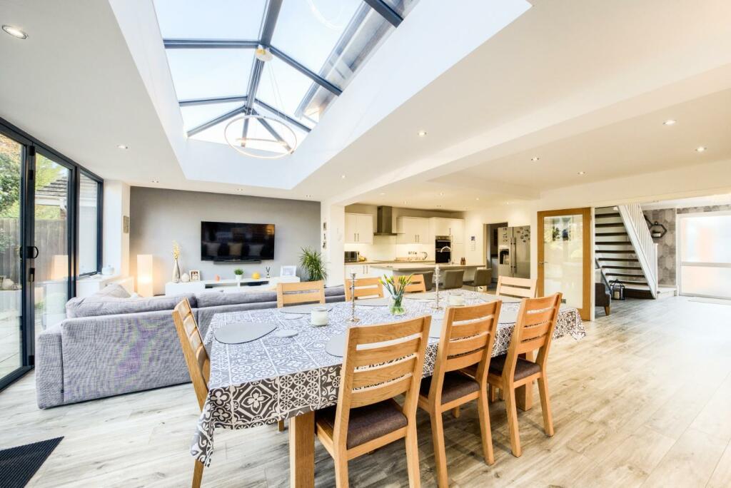 Additional property image - White House Way, Solihull B91 1SE