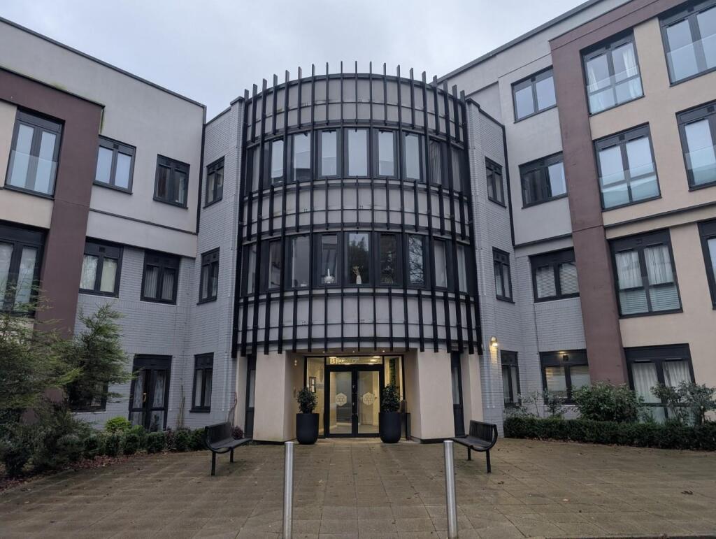 Main image of property: Broadoaks, Streetsbrook Road, Solihull B91 1QY