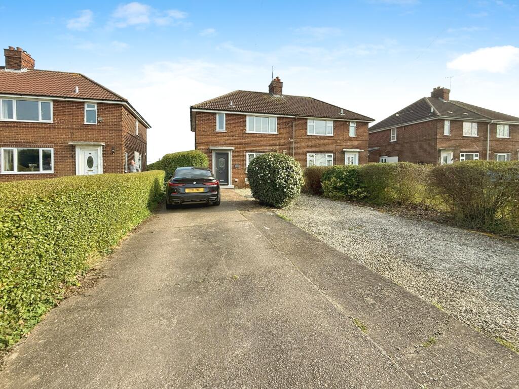 Main image of property: Stockwith Road, Walkeringham, DN10