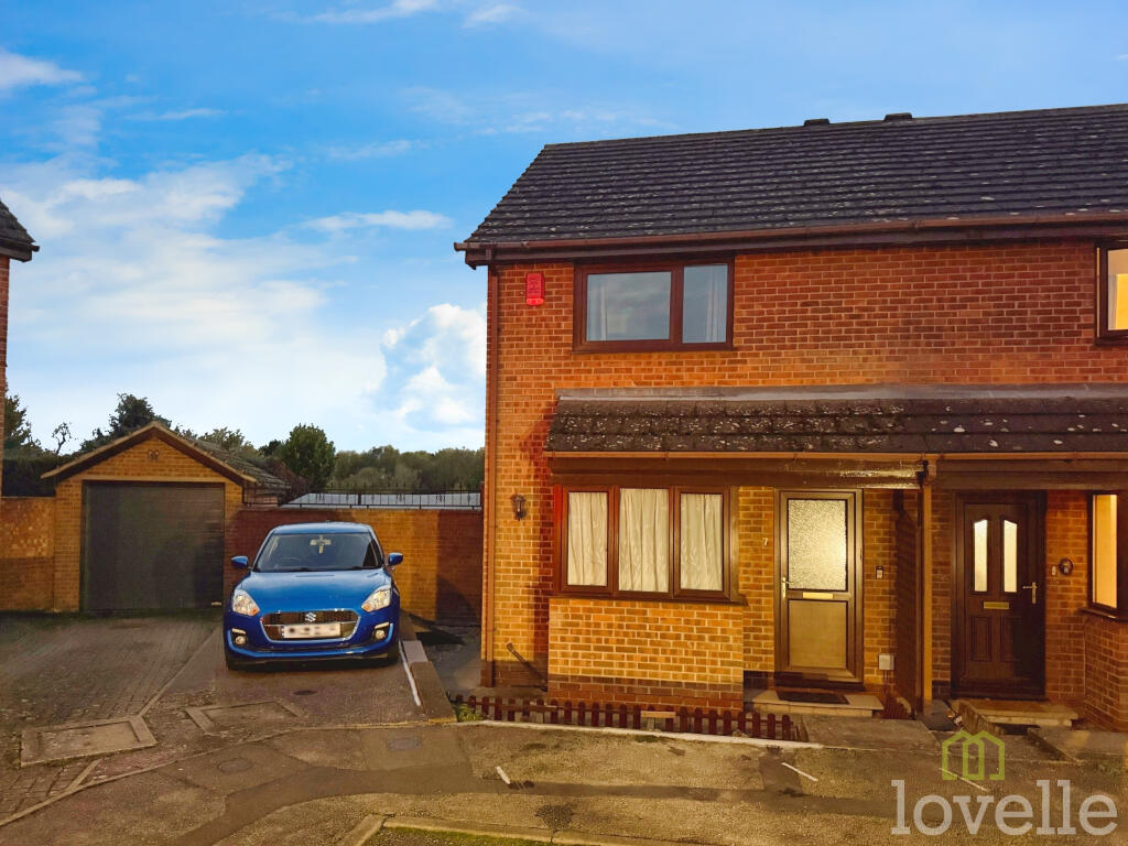 Main image of property: Copper Beech Close, Gainsborough, DN21
