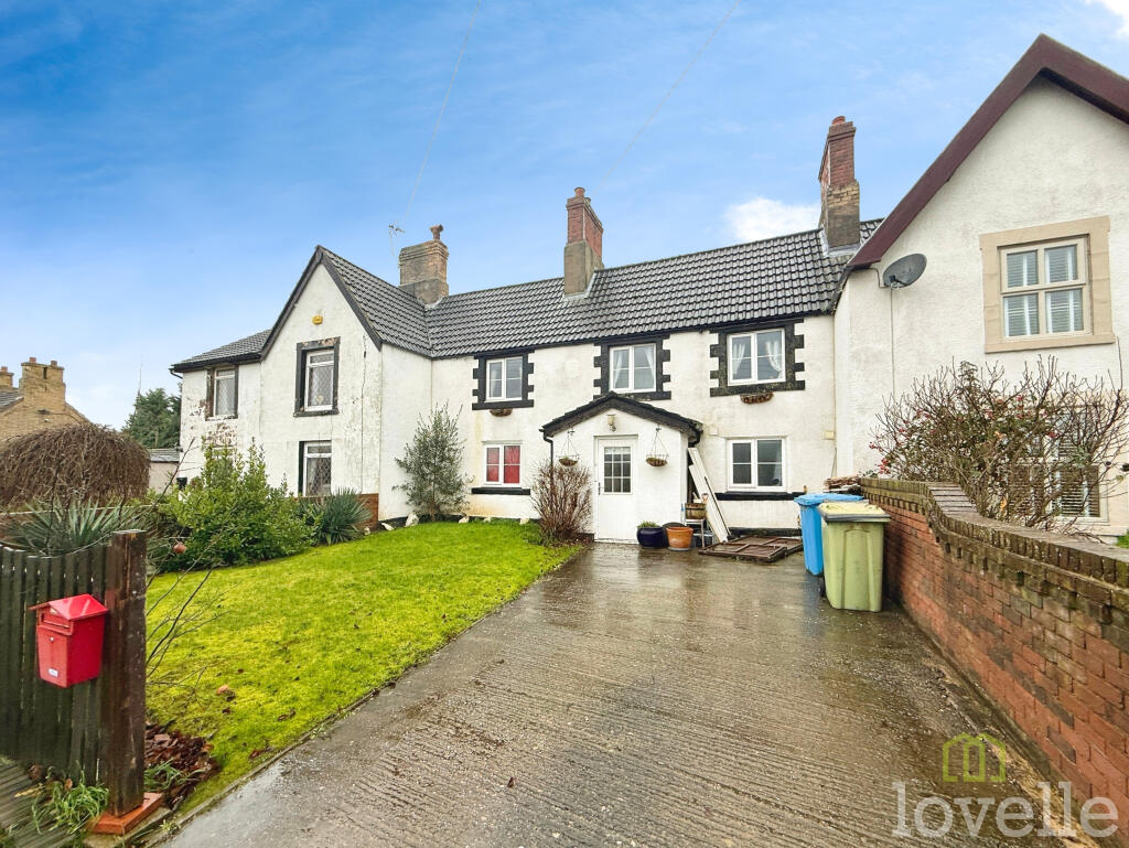 Main image of property: Fountain Hill, Walkeringham, DN10