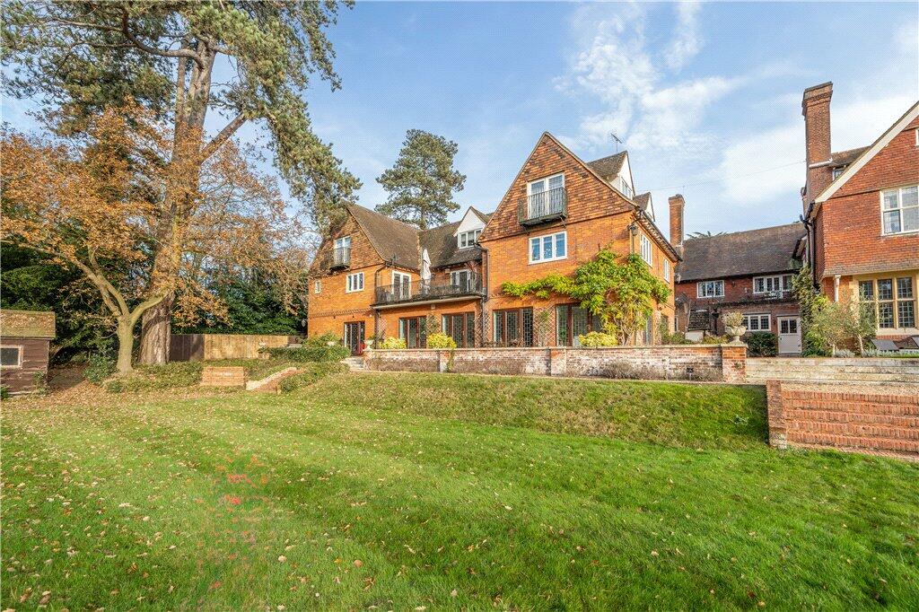 Main image of property: Framewood Road, Stoke Poges, Buckinghamshire