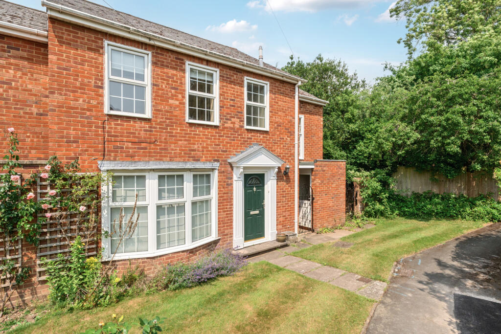 Main image of property: Bentinck Close, Gerrards Cross, Buckinghamshire