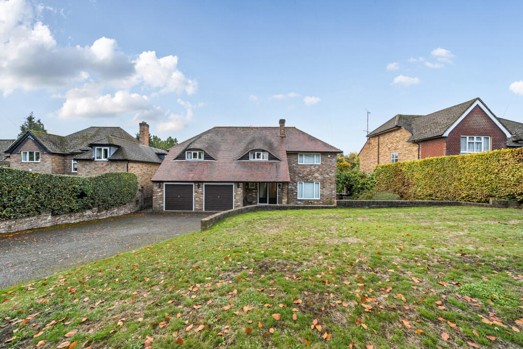 Main image of property: Lincoln Road, Chalfont St. Peter, Gerrards Cross