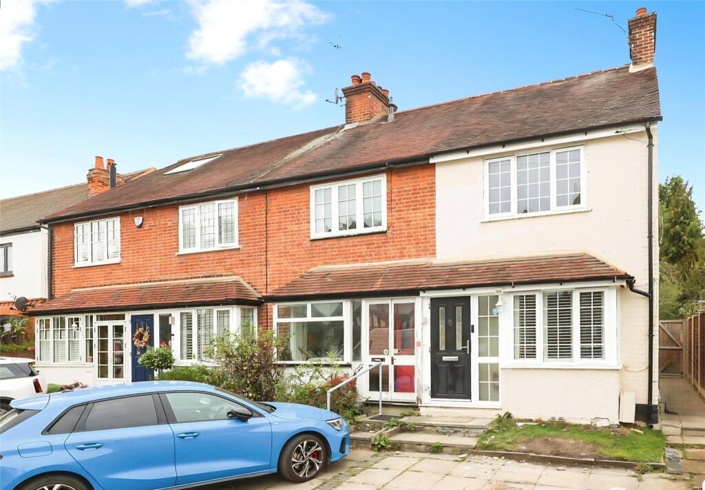 Main image of property: The Greenway, Chalfont St. Peter, Gerrards Cross, SL9