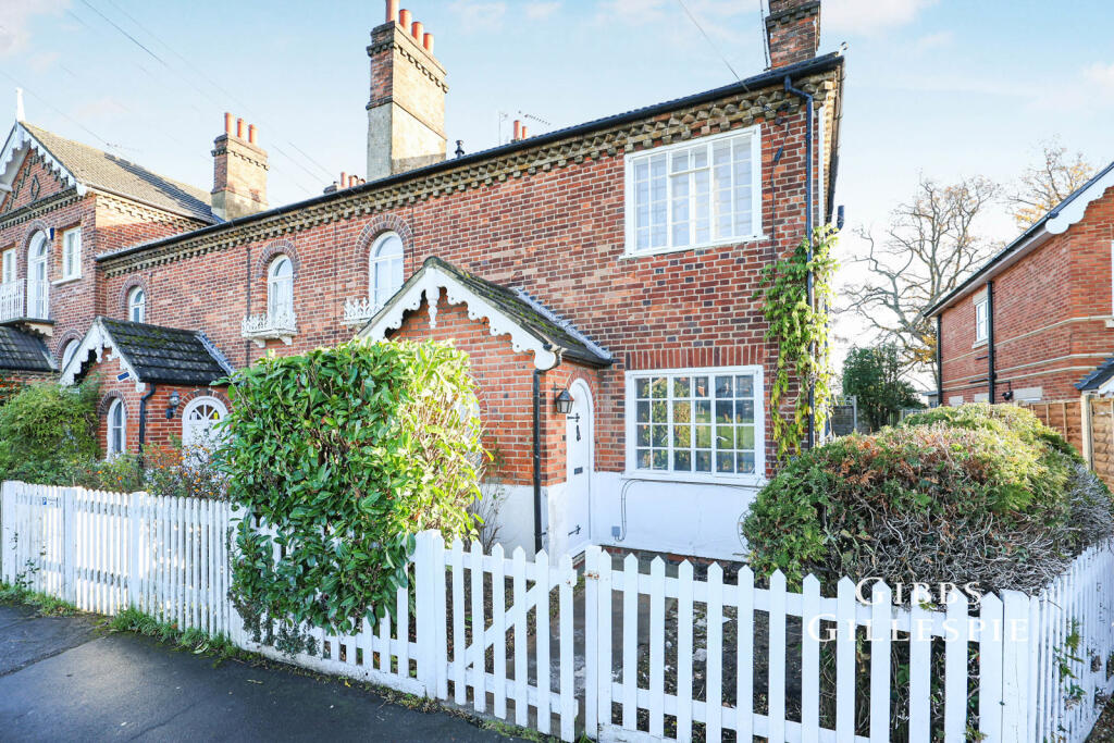 Main image of property: East Common, Gerrards Cross, Buckinghamshire, SL9