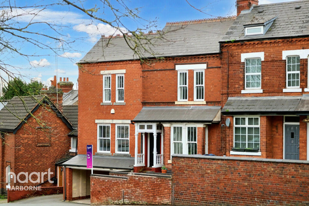 4 bedroom end of terrace house for sale in Metchley Lane, Harborne, B17