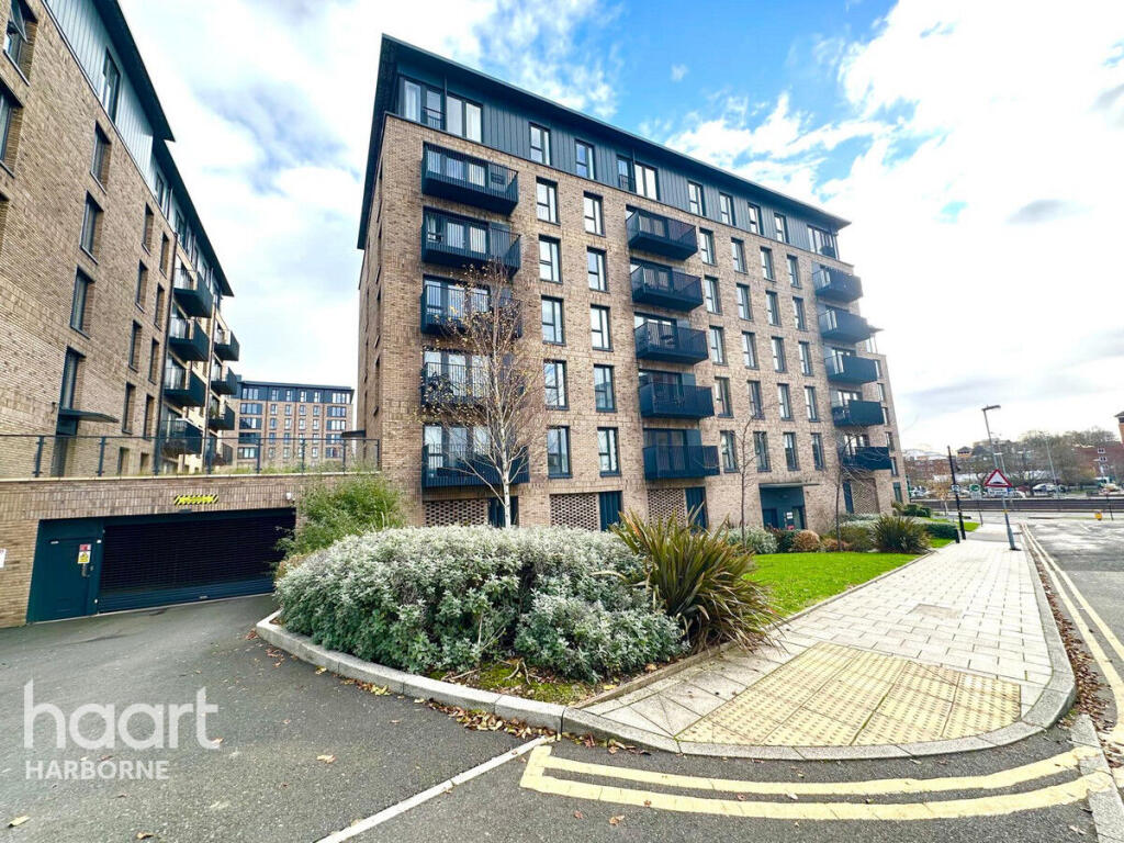 Main image of property: HAMILTON APARTMENTS, BIRMINGHAM