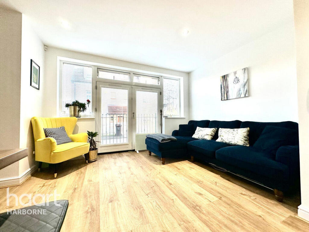 Main image of property: MIDDLEPARK DRIVE, DRIVE