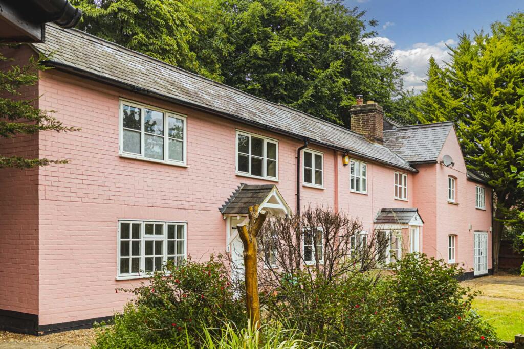 Main image of property: Box Lane, Hemel Hempstead, Hertfordshire, HP3