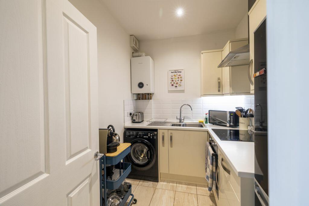 Additional property image - 3/L, 18, Baxter Park Terrace, Dundee, DD4 6NP