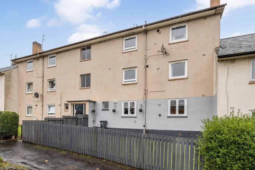 Main image of property: 24/4 Ivanhoe Crescent, Edinburgh, EH16 6AU