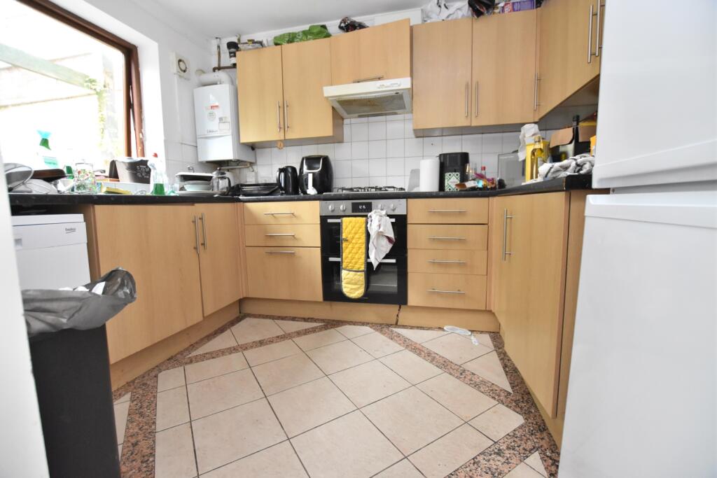 Main image of property: Tyndalls Park Mews, Kingsdown, BS2 8DN