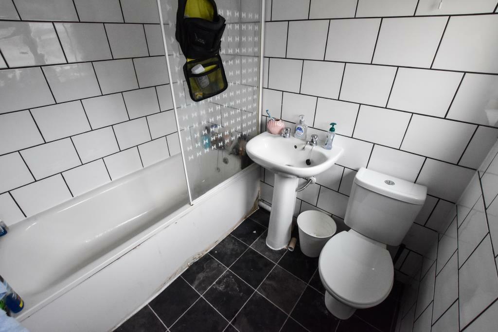 Additional property image - Lancaster Rd, St Werbughs, Bristol, BS2 9UP