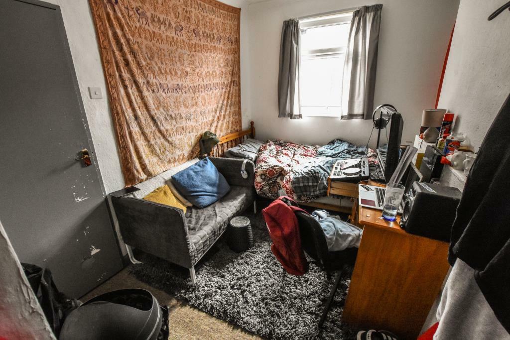 Additional property image - Lancaster Rd, St Werbughs, Bristol, BS2 9UP
