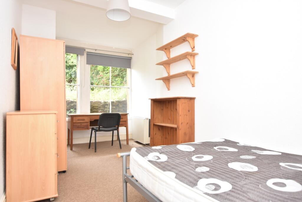 Additional property image - Tyndalls Park Road, Garden Flat, Clifton, Bristol, BS8 1PY