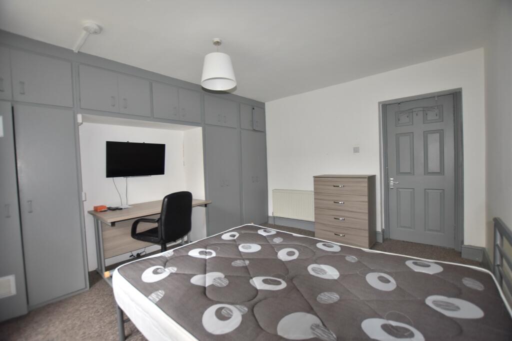 Additional property image - Arlington Mansions, Flat 9, Clifton, BS8 2EH