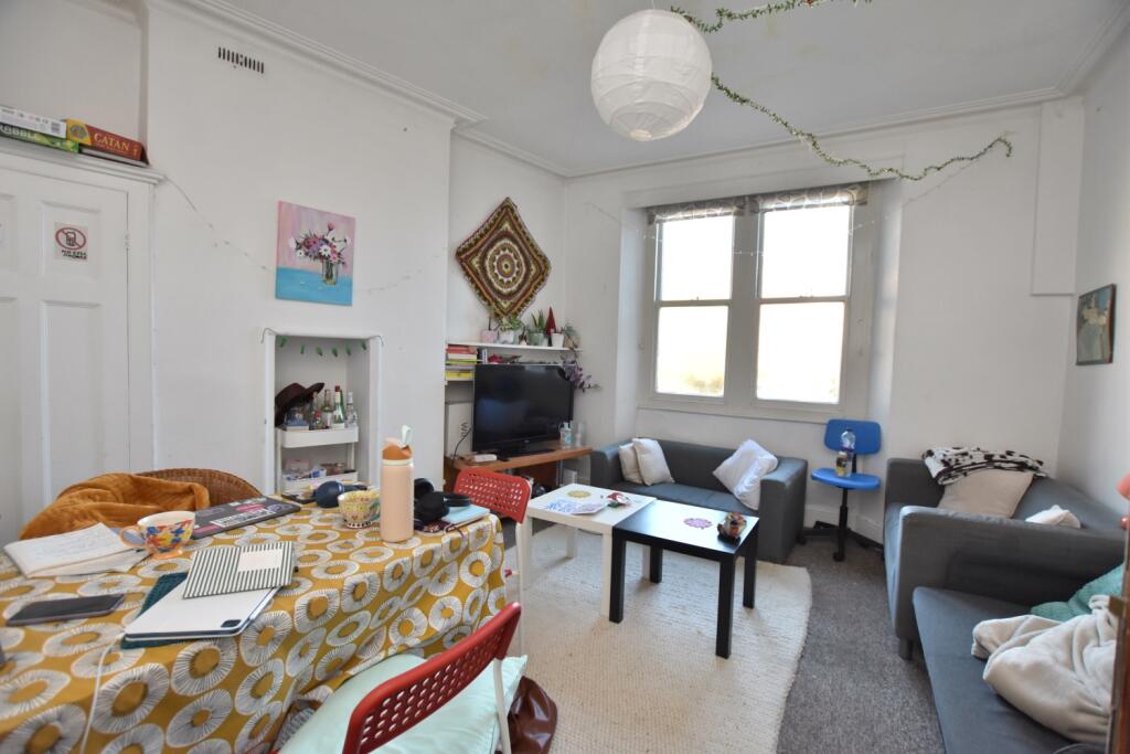 Additional property image - Chapel Green Lane, Redland, BS6 6UA