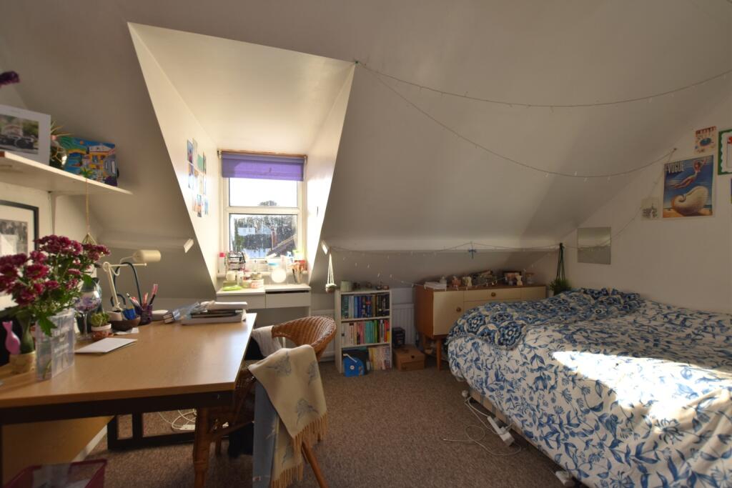 Additional property image - Chapel Green Lane, Redland, BS6 6UA
