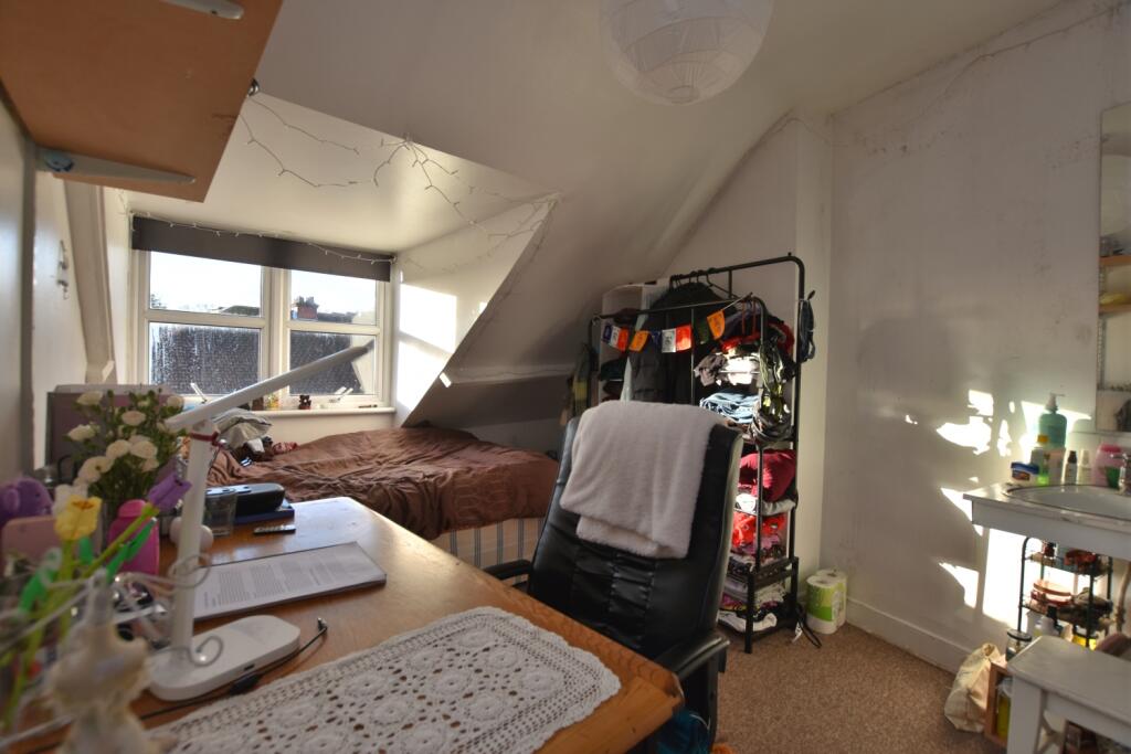 Additional property image - Chapel Green Lane, Redland, BS6 6UA