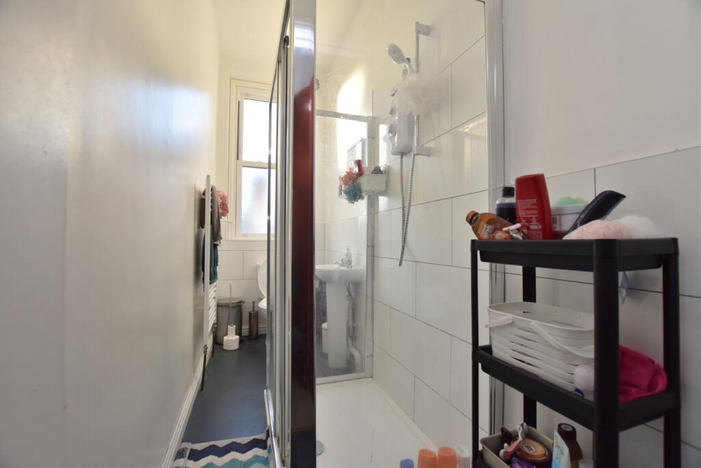 Additional property image - Chapel Green Lane, Redland, BS6 6UA