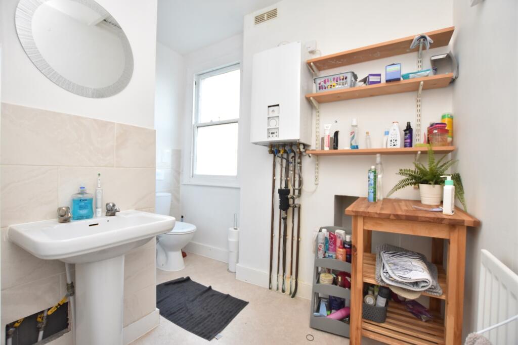 Additional property image - Chapel Green Lane, Redland, BS6 6UA