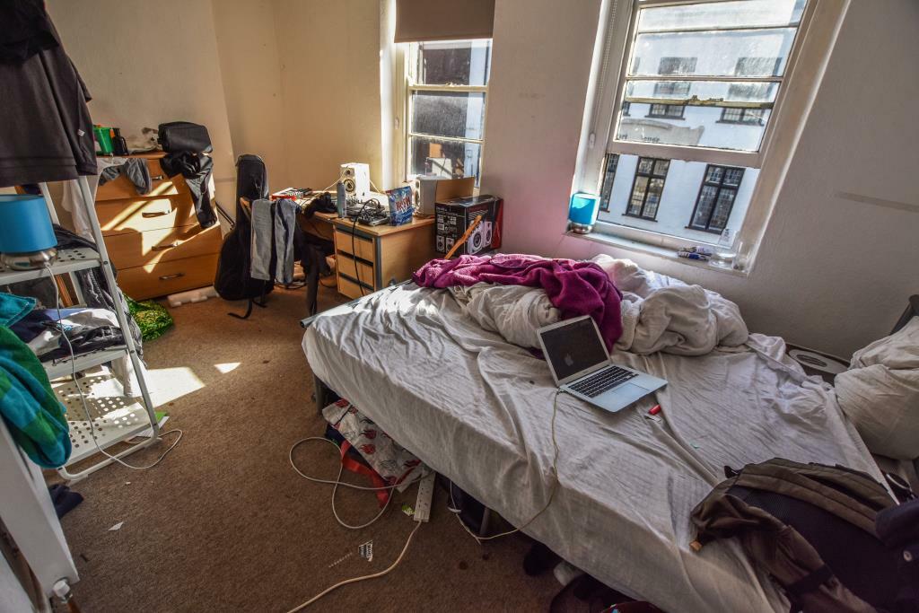 Additional property image - Tailors Court, Bristol, BS1 2EY